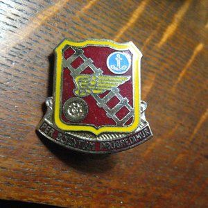 🇺🇸 United States Army Transportation Center School Lapel Pin